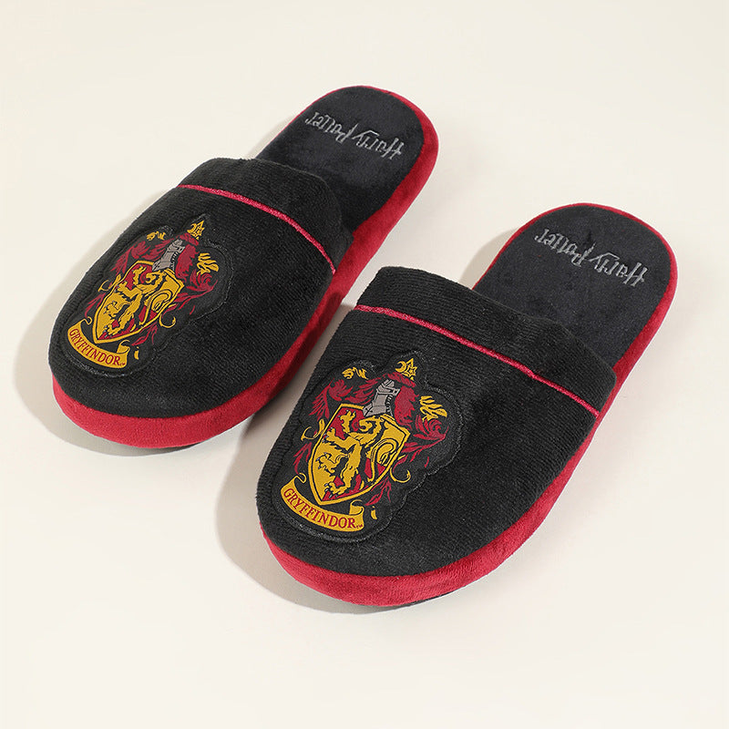 Cartoon home slippers indoor and outdoor warm slippers cotton slippers